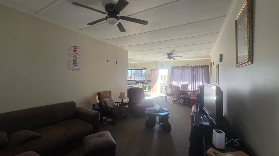 2 Bedroom Property for Sale in Flamwood North West